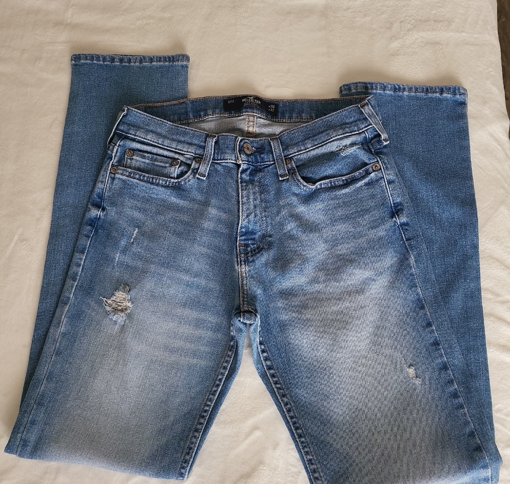 Hollister Men's Epic Flex  Blue Slim Straight  Jeans